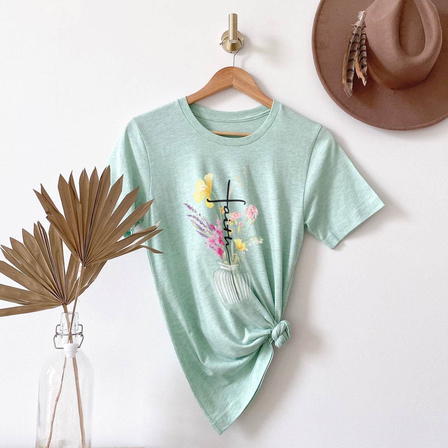 Faith Cross Vase Tee